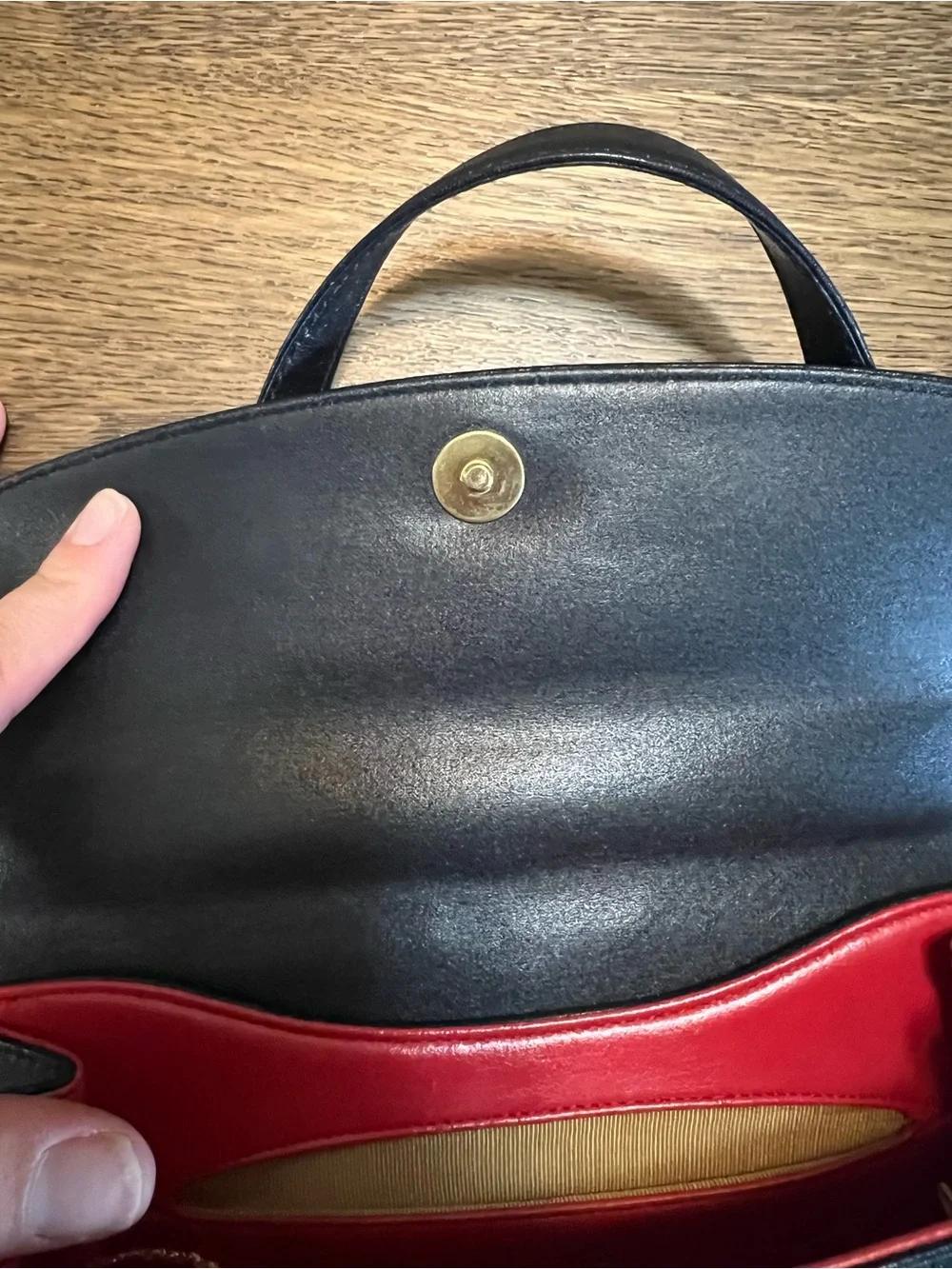 Vintage Saks Fifth Avenue Navy Red Genuine Leather Top Handle Purse w/Coin Purse
